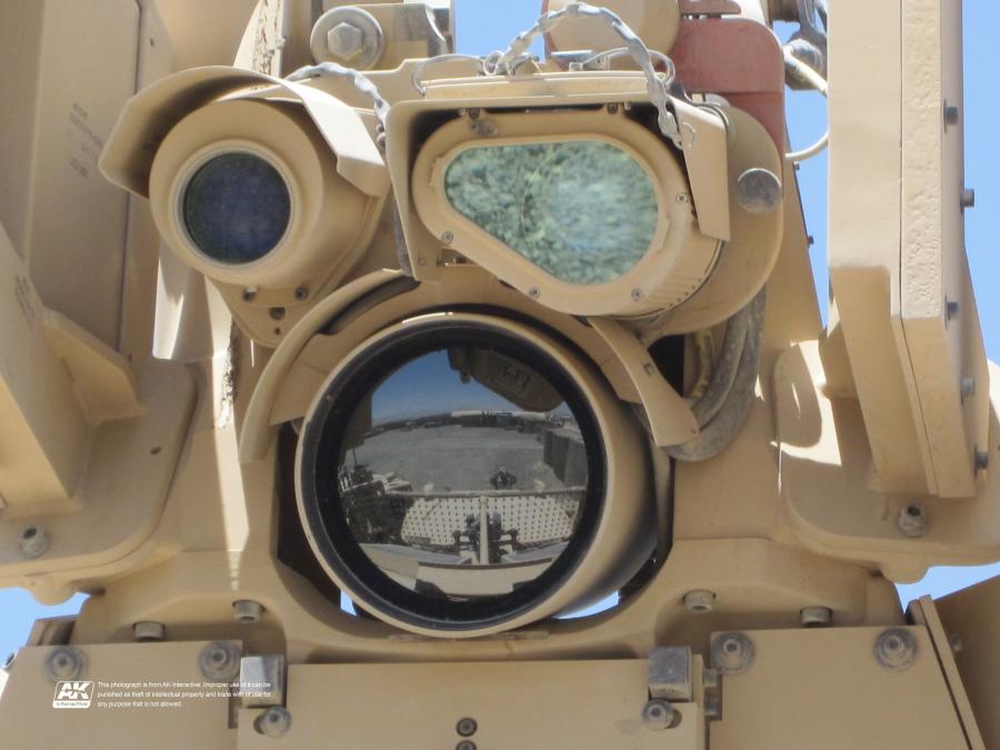 Детали экстерьера Oshkosh M-ATV 2009 года  (фото 459 из 676)